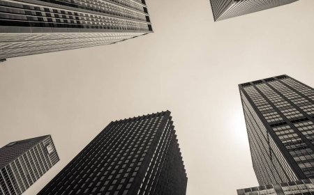 Singapore’s Commercial Property Market in 2025