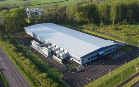 The Definitive Guide to Modern Data Center Architecture: Infrastructure, Evolution, and Strategy